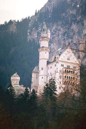 海中温泉・マリンスポーツがおすすめの式根島ツアー