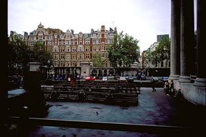 三重県津市で快適な滞在を提供する東横INN津駅西口：便利な立地と充実した施設のご紹介