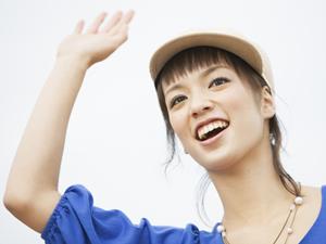 沖縄の綺麗な海でサーフィンを楽しもう