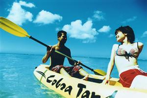 自分だけの作品ができる金箔貼り体験